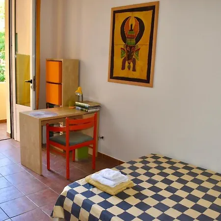 4 Near Mambo - Parking - Train Station Appartement *