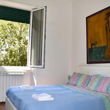 4 Near Mambo - Parking - Train Station Appartement