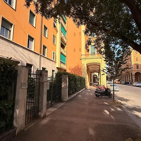 4 Near Mambo - Parking - Train Station * Bologne